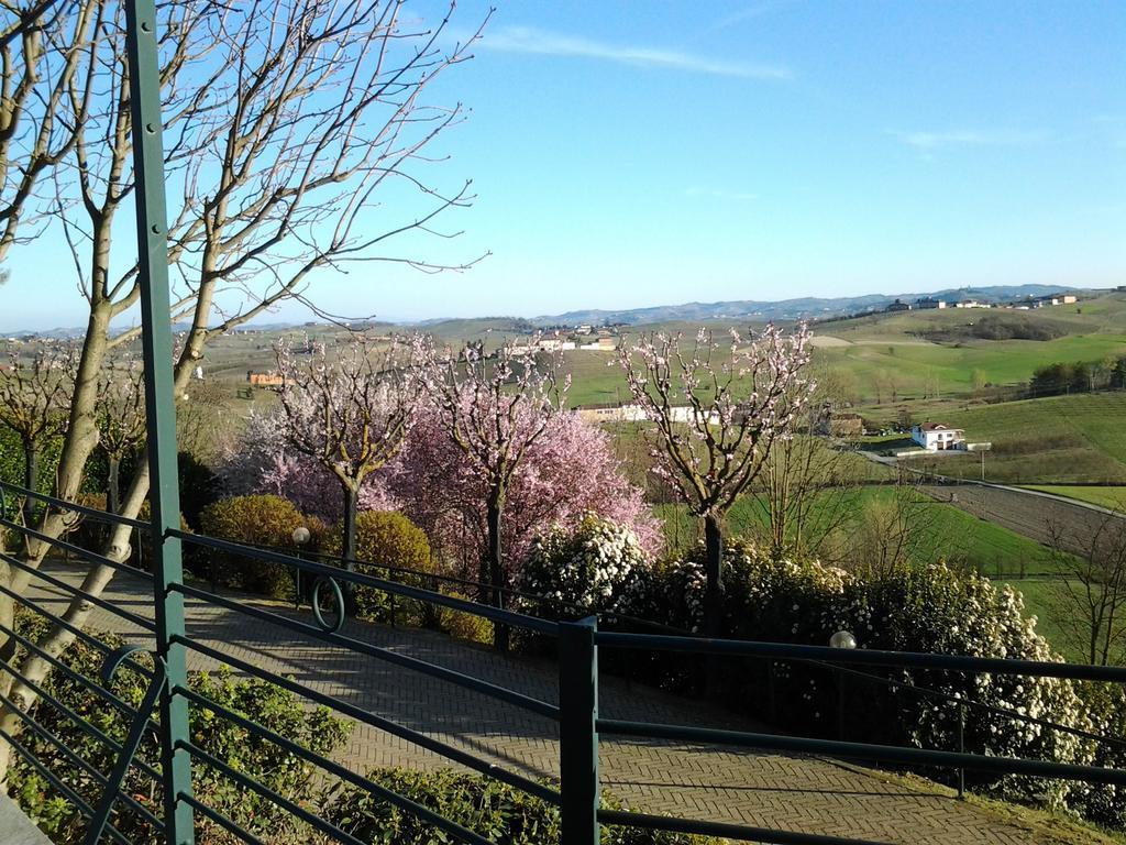 Locanda Del Boscogrande Montegrosso dʼAsti Exterior foto
