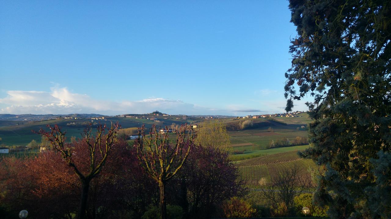 Locanda Del Boscogrande Montegrosso dʼAsti Exterior foto