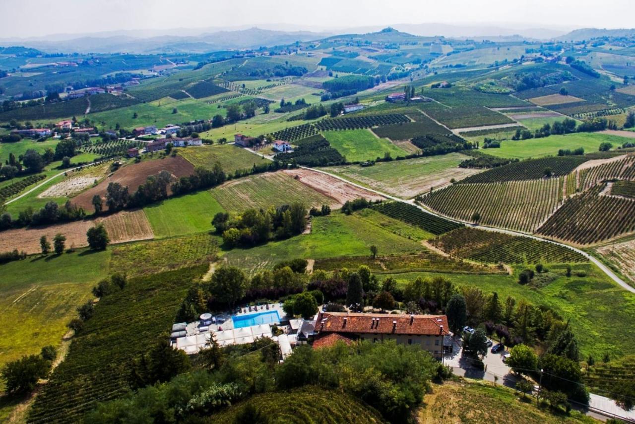 Locanda Del Boscogrande Montegrosso dʼAsti Exterior foto